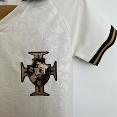 Kit Infantil Vasco da Gama III Kappa Torcedor Masculina - Branca com detalhes em dourado e preto - comprar online