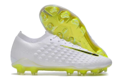 Chuteira Campo - Nike Phantom Ultra Venom - loja online