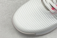 Tênis Adidas Crazyflight Mid - Branco e Azul na internet