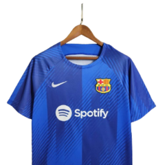 Camisa Barcelona Treino 23/24 - Torcedor Nike Masculina - Azul - comprar online