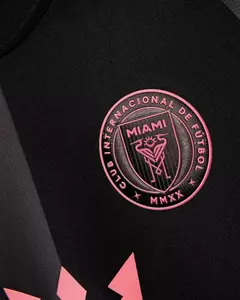 Camisa Inter Miami II 25/26 - Torcedor Masculina - Preta com detalhes em rosa na internet