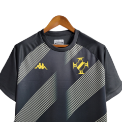 Camisa Vasco da Gama 23/24 Kappa Torcedor Masculina - Cinza em detalhes pretos e dourados - Esporte Chique - A sua loja de Importações de Artigos esportivos