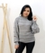 Blusa com detalhes de bolinhas na internet