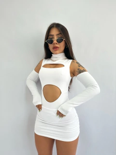 BODY FUEGO BRANCO na internet