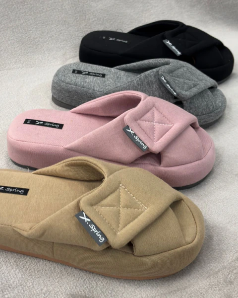 Pantuflon Tiras Cruzadas Regulables con Abrojo