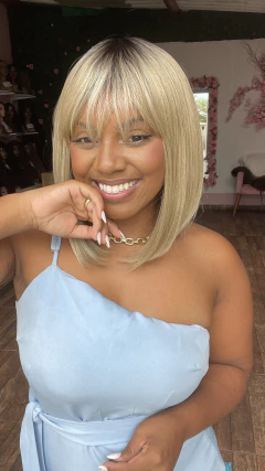 Wig Vicky - Loiro na internet