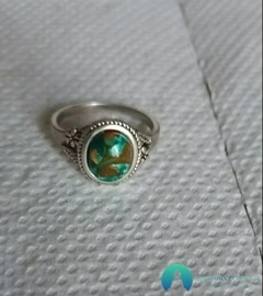 Anel de Prata com Detalhes Florais e Estilo Indiano 925
