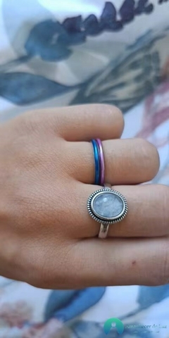 Imagem do Anel Oval com Pedra da Lua em Prata 925