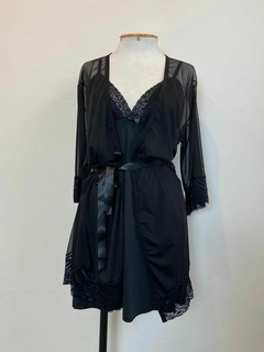 Robe de tule e renda
