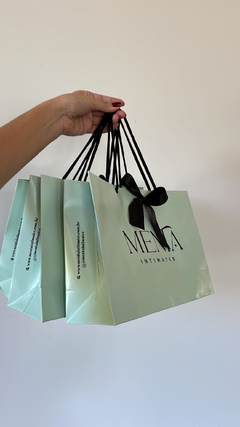 Sacola de presente em envios - comprar online