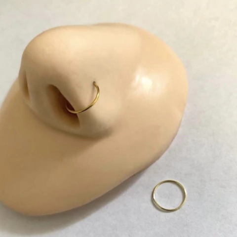 Argola para nariz Titânio