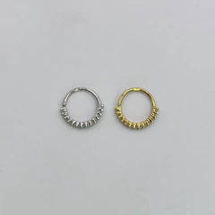 Argola de nariz em Ouro e Zircônia - Edylla Montenegro 