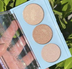 Paleta de iluminadores OMG Boca Rosa - comprar online