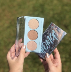 Paleta de iluminadores OMG Boca Rosa