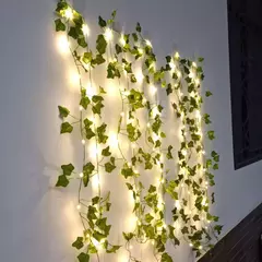 Enredadera artificial con luz por unidad en internet