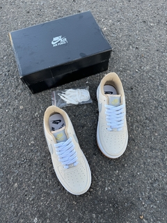 AIR FORCE BEIGE