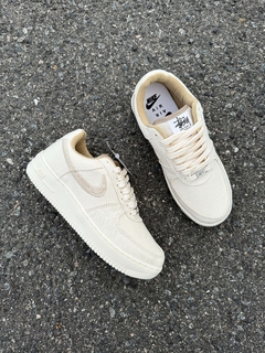 Imagen de NIKE AIR FORCE STUSSY