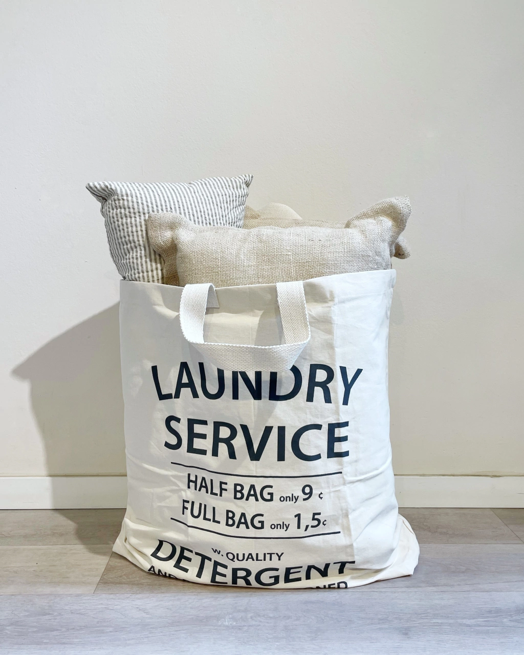 Contenedor "Laundry Bag"