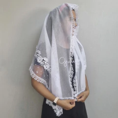 Imagem do VÉU CCB MICHELE COM APLICAÇÃO POÁ