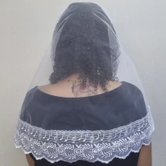 VÉU CCB TULE FRANCÊS/TRANSPARENTE NOTAS MUSICAIS ELOÁ - Véus da Fer | A loja certa para comprar seu véu CCB.