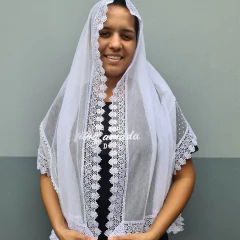 VÉU CCB REBECA COM APLICAÇÃO POÁ - Véus da Fer | A loja certa para comprar seu véu CCB.