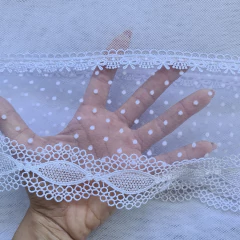 Imagem do VÉU CCB VALENTINA COM APLICAÇÃO POÁ