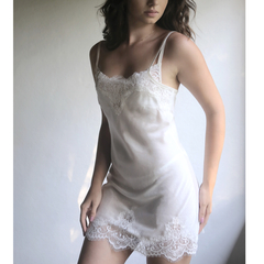 Camisola de Seda e Renda Mini Off-White na internet