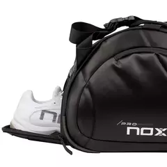 Imagem do RAQUETEIRA NOX PRO SERIES BLACK - PRETA