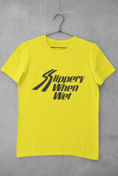 Camiseta Unissex " Bon Jovi - Slippery When Wet "