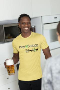 Camiseta " Play FM Station "