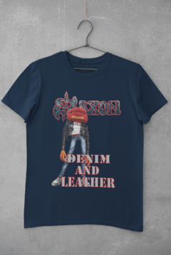 Camiseta Unissex "Saxon - Denim and Leather" - comprar online