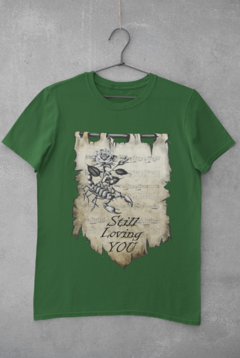Camiseta Unissex "Still Loving You" na internet