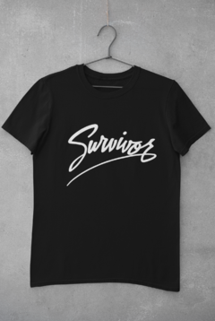 Camiseta Unissex "Survivor"