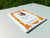 Imagem do Placa em porcelana 18x24cm Dourada com frase