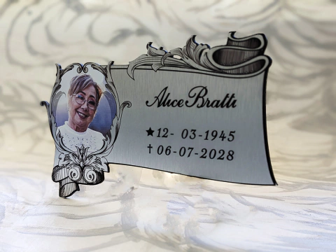 Placa Palma para cemitério jazigo túmulo em ACM escovadas prata 28x18cm - Foto colorida