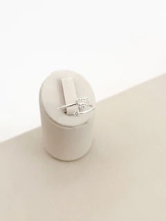 Anel regulável coraçãozinho cravejado e ponto de luz banhado a prata - comprar online