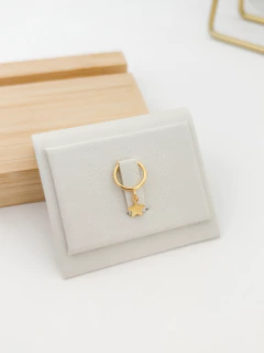 Piercing fake com estrelinha banhado a ouro - comprar online