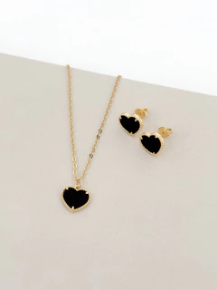 Conjunto coração preto banhado a ouro