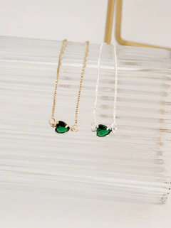 Pulseira coração zircônia esmeralda