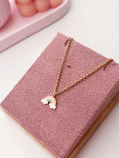 Pulseira infantil arco-íris banhada a ouro