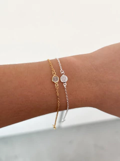 Pulseira clássica ponto de luz central