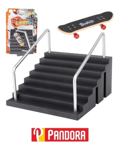 ESCALERA CON FINGERSKATE THE LIMIT (7415485010872)