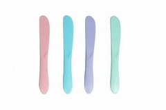 UNTADOR PASTEL PLASTICO (10046)