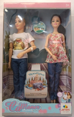 PAREJA BARBIE EMBARAZADA Y KEN ARTICULADOS CAMANER (2580990745641)