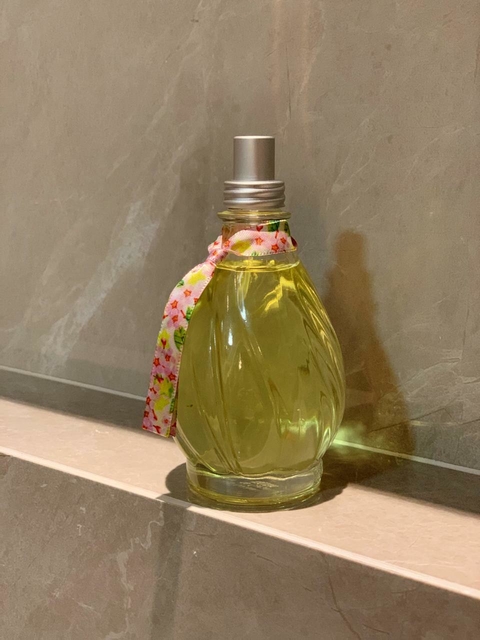 DEO COLÔNIA FLOR DE CARAMBOLA 100ML L'OCCITANE AU BRÉSIL