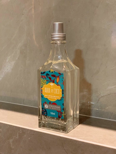 SPRAY CORPORAL PERFUMADO ÁGUA DE COCO 100ML L'OCCITANE AU BRÉSIL