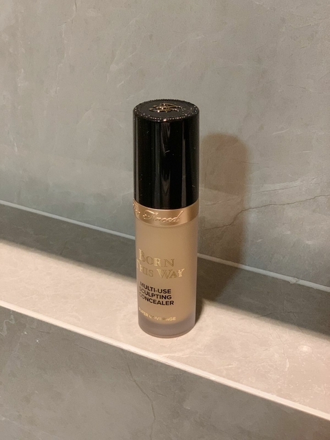 CORRETIVO TOO FACED BORN THIS WAY VANILLA SUPER COVERAGE MULTI-USE SCULPTING