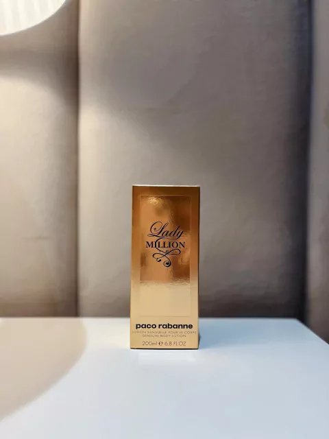 LOÇÃO HIDRATANTE CORPORAL PACO RABANNE LADY MILLION 200ML