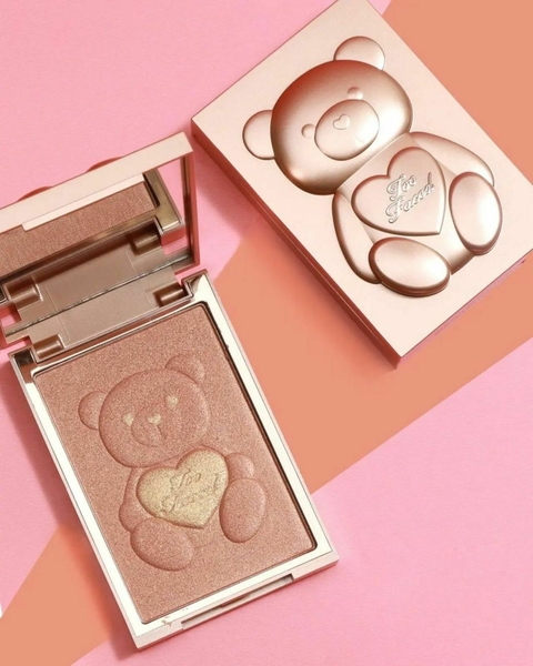 PÓ BRONZEADOR TOO FACED TEDDY BARE IT ALL