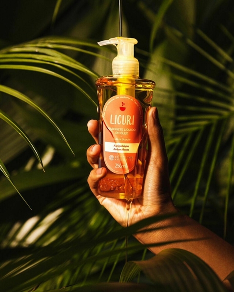 SABONETE LÍQUIDO EM ÓLEO LICURI 250ML
